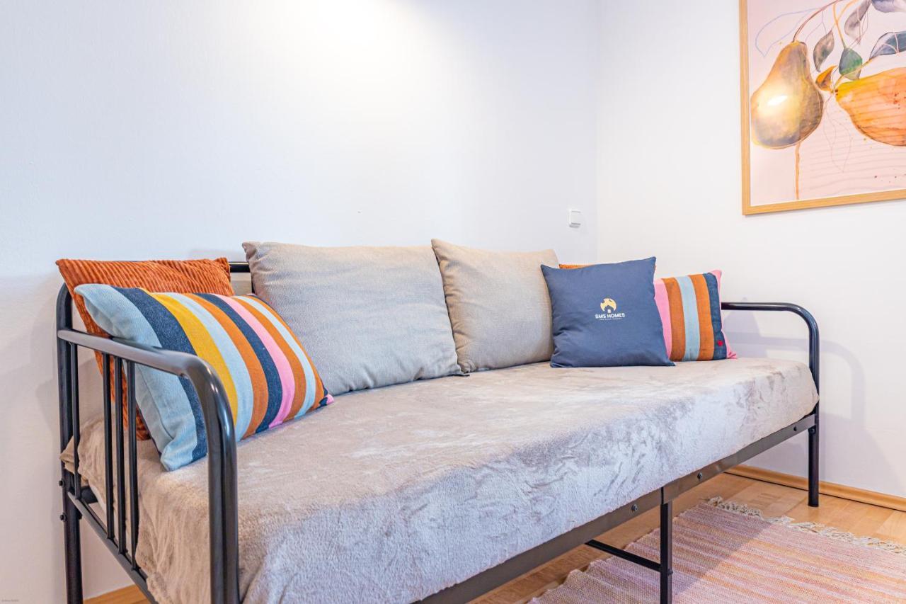 Auszeit In Der Altstadt Apartment ลันด์สแบร์กอัมเลคช์ ภายนอก รูปภาพ