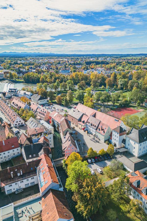 Auszeit In Der Altstadt Apartment ลันด์สแบร์กอัมเลคช์ ภายนอก รูปภาพ