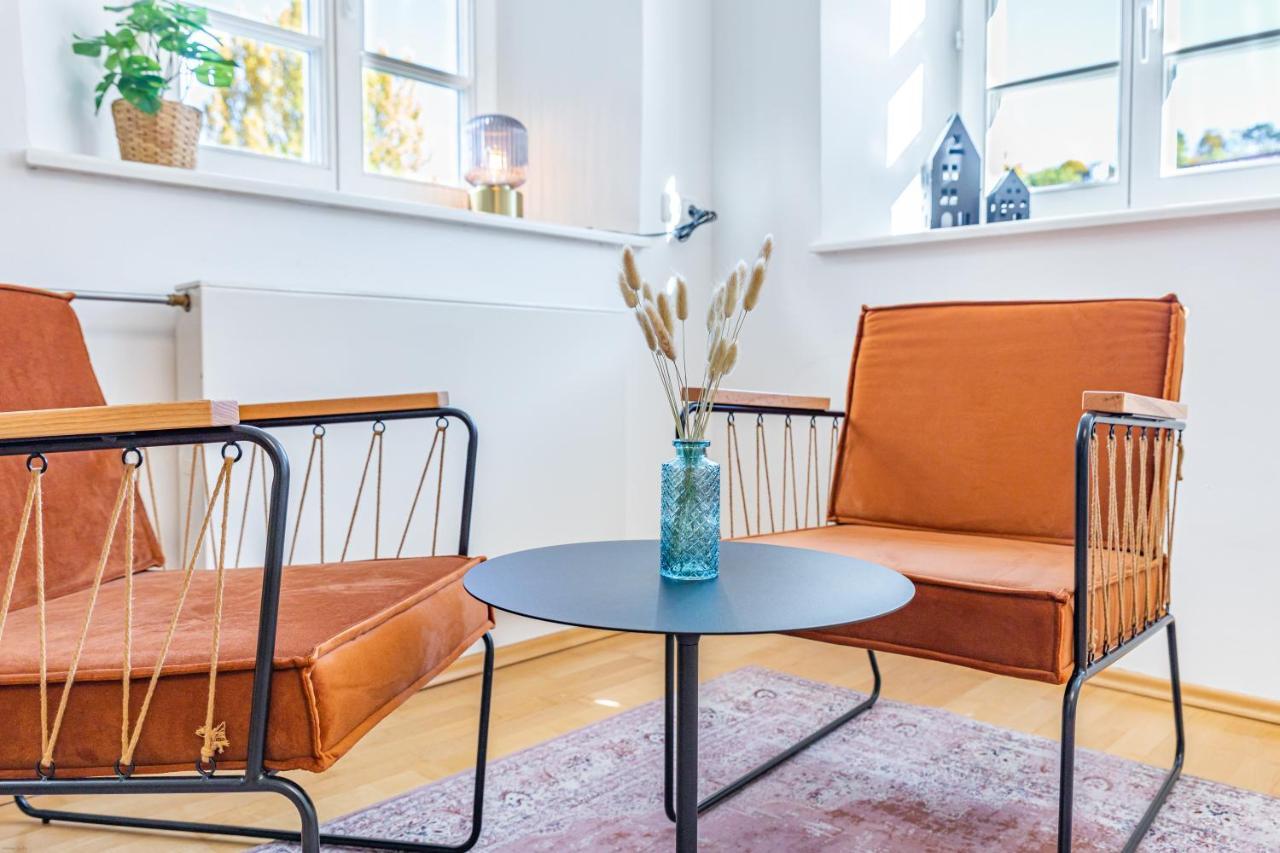 Auszeit In Der Altstadt Apartment ลันด์สแบร์กอัมเลคช์ ภายนอก รูปภาพ