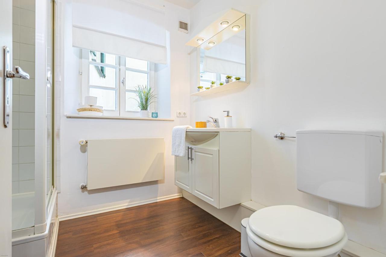Auszeit In Der Altstadt Apartment ลันด์สแบร์กอัมเลคช์ ภายนอก รูปภาพ